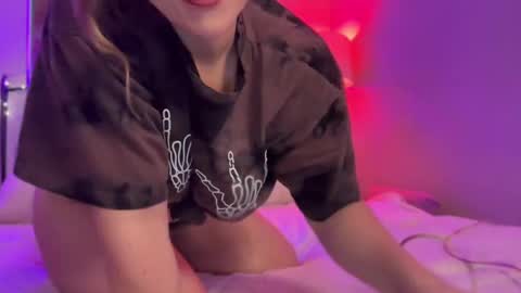 Snapshot of mistresssx chatting on 11, 10, 2025 Miss X online show from 11, 10, 2025