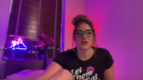 Snapshot of mistresssx chatting on 15, 10, 2025 Miss X online show from 15, 10, 2025