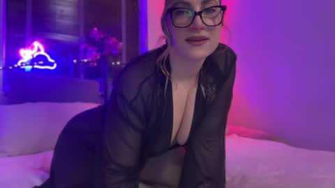 Snapshot of mistresssx chatting on 5, 11, 2025 Miss X online show from 5, 11, 2025
