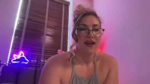 Snapshot of mistresssx chatting on 24, 6, 2026 Miss X online show from 24, 6, 2026