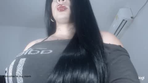 Snapshot of mistressxxalice chatting on 27, 5, 2026 ALICE MADANE online show from 27, 5, 2026