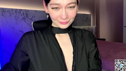 misty_roseee online show from 5, 1, 2025