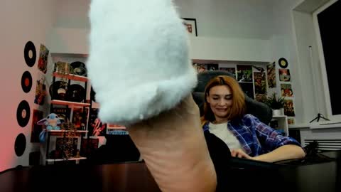 Snapshot of mistybarnes chatting on 16, 12, 2024 MistyBarnes NONUDE MODEL online show from 16, 12, 2024