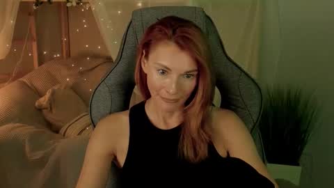 MistyBarnes NONUDE MODEL online show from 23, 10, 2025