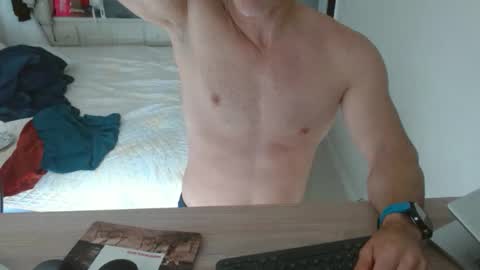 Snapshot of mitcheli chatting on 16, 1, 2026 Onlyfans online show from 16, 1, 2026