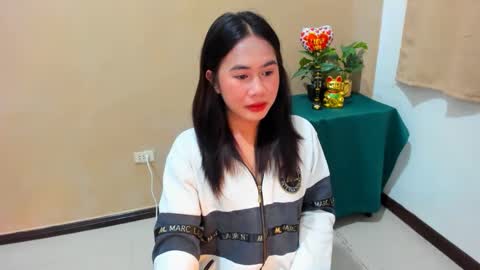 Snapshot of mitsuri_yuki chatting on 24, 9, 2025 Mitsu online show from 24, 9, 2025