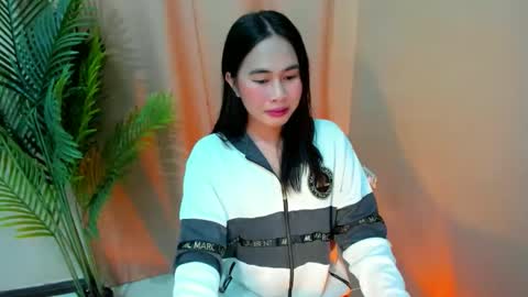 Snapshot of mitsuri_yuki chatting on 3, 10, 2025 Mitsu online show from 3, 10, 2025