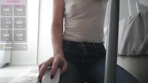 miu__miu online show from 9, 12, 2024