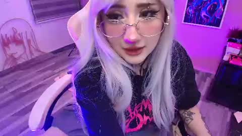 Miwa Violet  online show from 13, 6, 2026