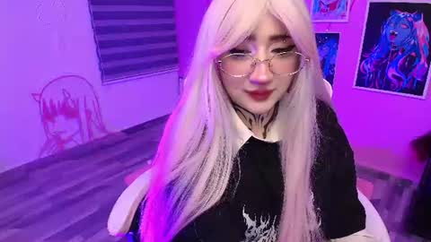  Miwa Violet  online show from 6, 7, 2026