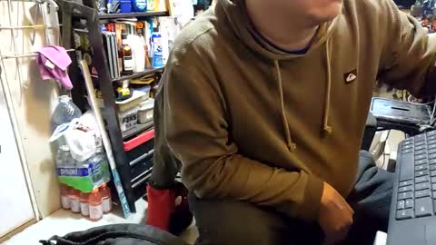 J online show from 17, 12, 2025