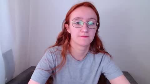 Snapshot of miya_here chatting on 16, 6, 2026 Miya online show from 16, 6, 2026