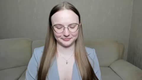 Snapshot of miya_mimi chatting on 28, 12, 2024 Miya online show from 28, 12, 2024