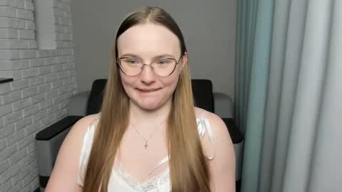 Snapshot of miya_mimi chatting on 15, 1, 2025 Miya online show from 15, 1, 2025