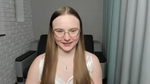 Snapshot of miya_mimi chatting on 15, 1, 2025 Miya online show from 15, 1, 2025