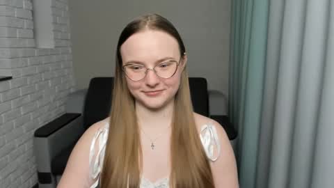 Snapshot of miya_mimi chatting on 15, 1, 2025 Miya online show from 15, 1, 2025