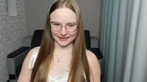 Snapshot of miya_mimi chatting on 26, 2, 2025 Miya online show from 26, 2, 2025