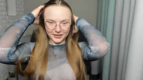 Snapshot of miya_mimi chatting on 2, 3, 2025 Miya online show from 2, 3, 2025