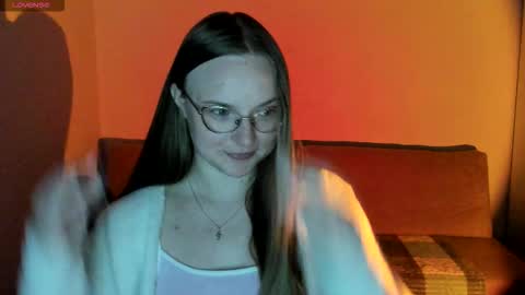 Snapshot of miya_mimi chatting on 19, 9, 2025 Miya online show from 19, 9, 2025