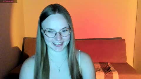 Snapshot of miya_mimi chatting on 9, 10, 2025 Miya online show from 9, 10, 2025