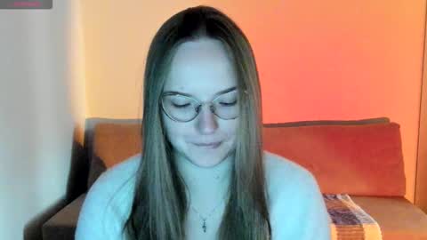 Snapshot of miya_mimi chatting on 18, 10, 2025 Miya online show from 18, 10, 2025