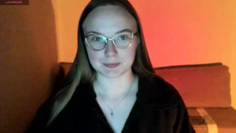 Snapshot of miya_mimi chatting on 24, 10, 2025 Miya online show from 24, 10, 2025