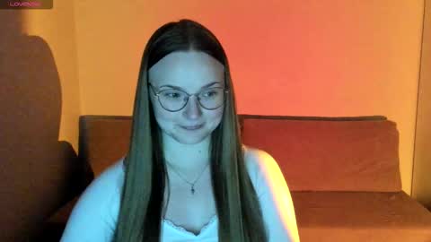 Snapshot of miya_mimi chatting on 30, 10, 2025 Miya online show from 30, 10, 2025