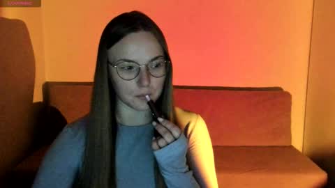 Snapshot of miya_mimi chatting on 10, 11, 2025 Miya online show from 10, 11, 2025