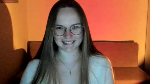 Snapshot of miya_mimi chatting on 26, 11, 2025 Miya online show from 26, 11, 2025