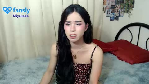 Snapshot of miyakabebe chatting on 13, 11, 2025 Miyakabebe online show from 13, 11, 2025