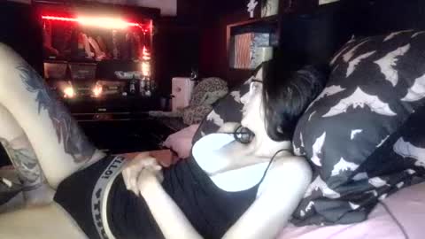 Mizz Bonez online show from 12, 6, 2026