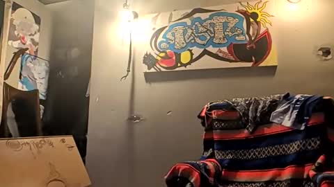 Snapshot of mjmckenz55 chatting on 13, 12, 2025 Daddy720 online show from 13, 12, 2025