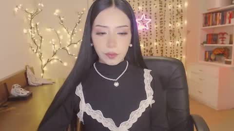 Alice online show from 1, 2, 2025