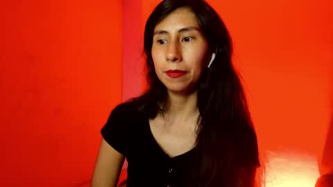 MoonLipson online show from 1, 2, 2025