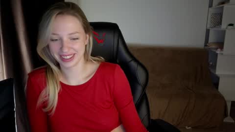 Snapshot of mmm_banana chatting on 31, 12, 2024 Lili online show from 31, 12, 2024