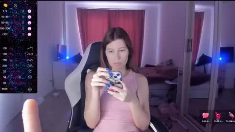 Snapshot of mmm_banana chatting on 24, 2, 2025 Lili online show from 24, 2, 2025