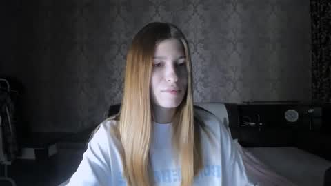 Snapshot of mmm_banana chatting on 10, 10, 2025 Lili online show from 10, 10, 2025