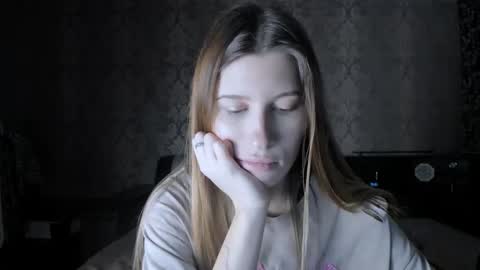 Snapshot of mmm_banana chatting on 26, 10, 2025 Lili online show from 26, 10, 2025