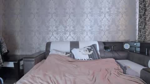 Snapshot of mmm_banana chatting on 5, 11, 2025 Lili online show from 5, 11, 2025