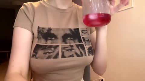 mmm_sweety_kitty online show from 2, 12, 2024