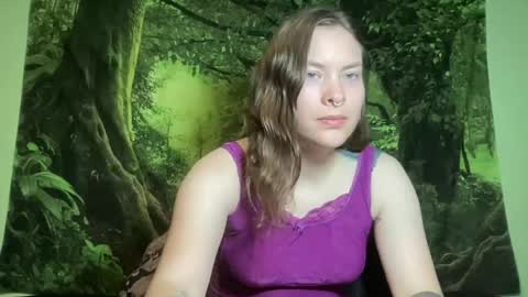 Snapshot of mo0n_goddess chatting on 7, 7, 2026 Misty online show from 7, 7, 2026