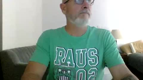 Snapshot of moamale chatting on 29, 3, 2026 moamale online show from 29, 3, 2026
