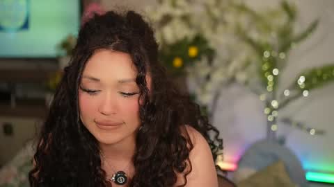 Snapshot of moan_4_you chatting on 18, 5, 2026 Ruxxx online show from 18, 5, 2026