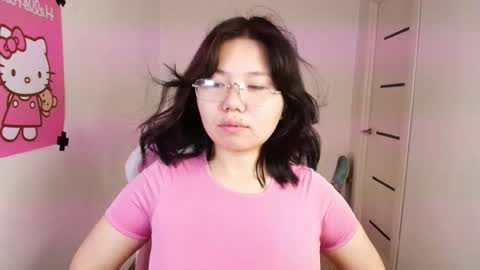 Snapshot of moana_light chatting on 26, 9, 2025 hey meet with me online show from 26, 9, 2025