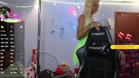 MOCHA   JAMES THE NPC  online show from 23, 2, 2025