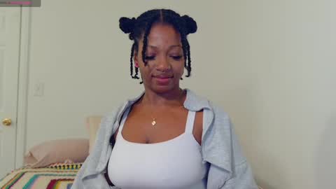 Mocha  BDAY JAN 13  online show from 14, 4, 2026