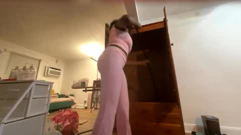 Mocha  BDAY JAN 13  online show from 22, 5, 2026