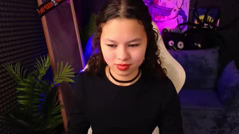 Snapshot of moco_choco chatting on 4, 11, 2025 moco_choco online show from 4, 11, 2025