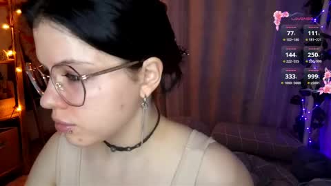 Snapshot of modestfein chatting on 22, 5, 2026 bunnymeow online show from 22, 5, 2026
