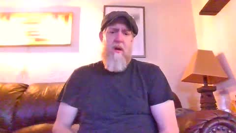 Snapshot of moeblick chatting on 1, 2, 2025 moeblick online show from 1, 2, 2025